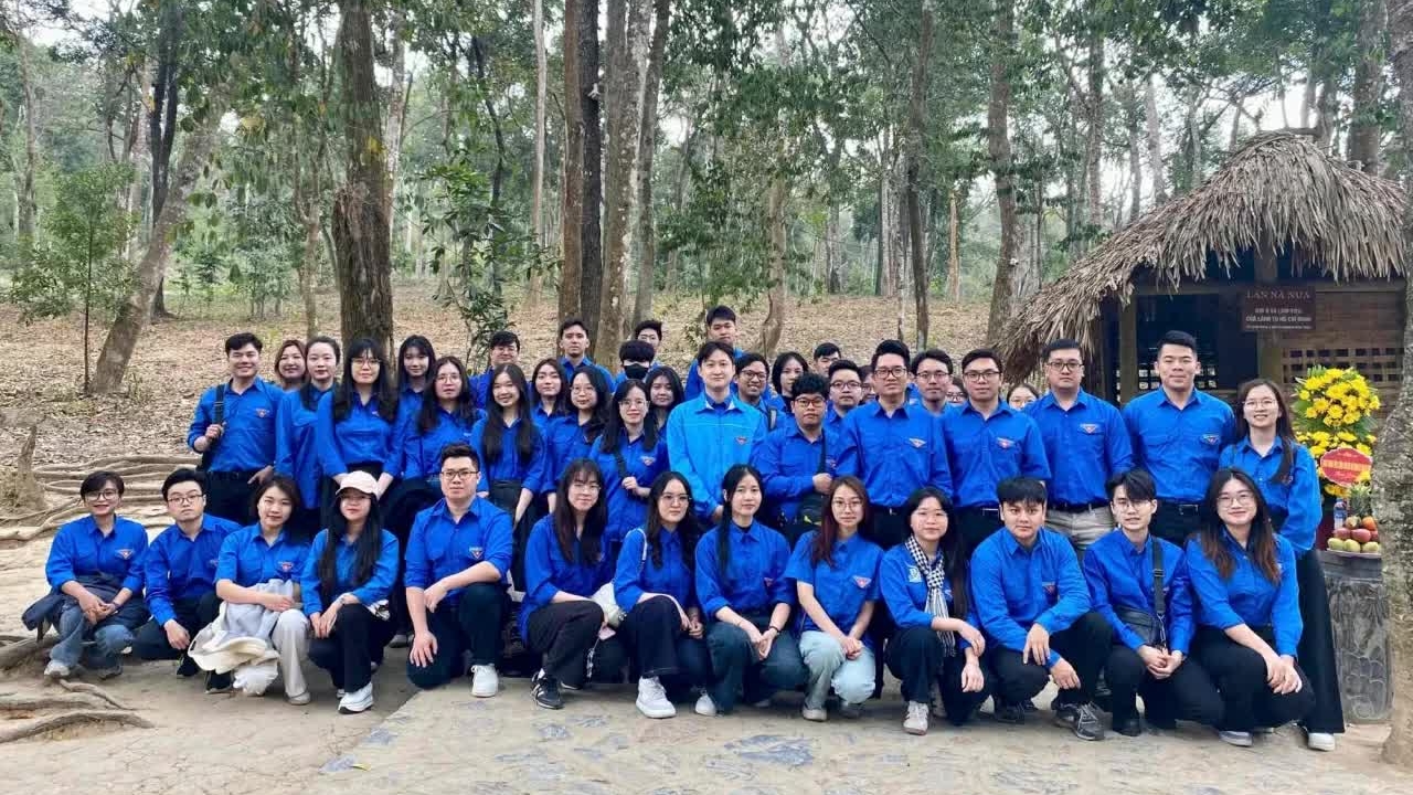 Thanh niên tiên phong trong kỷ nguyên vươn mình