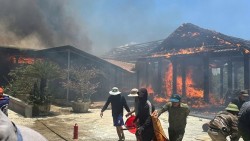 Hà Tĩnh: Vụ hoả hoạn làm cháy 5 ngôi nhà gỗ có thể do chập điện