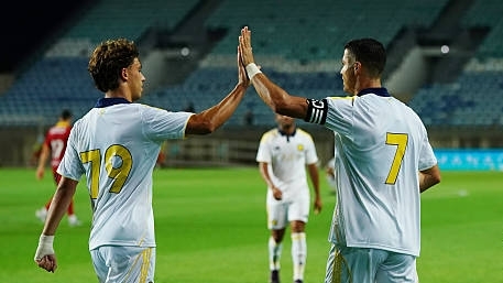 Ronaldo tỏa sáng, Al-Nassr thua đáng tiếc