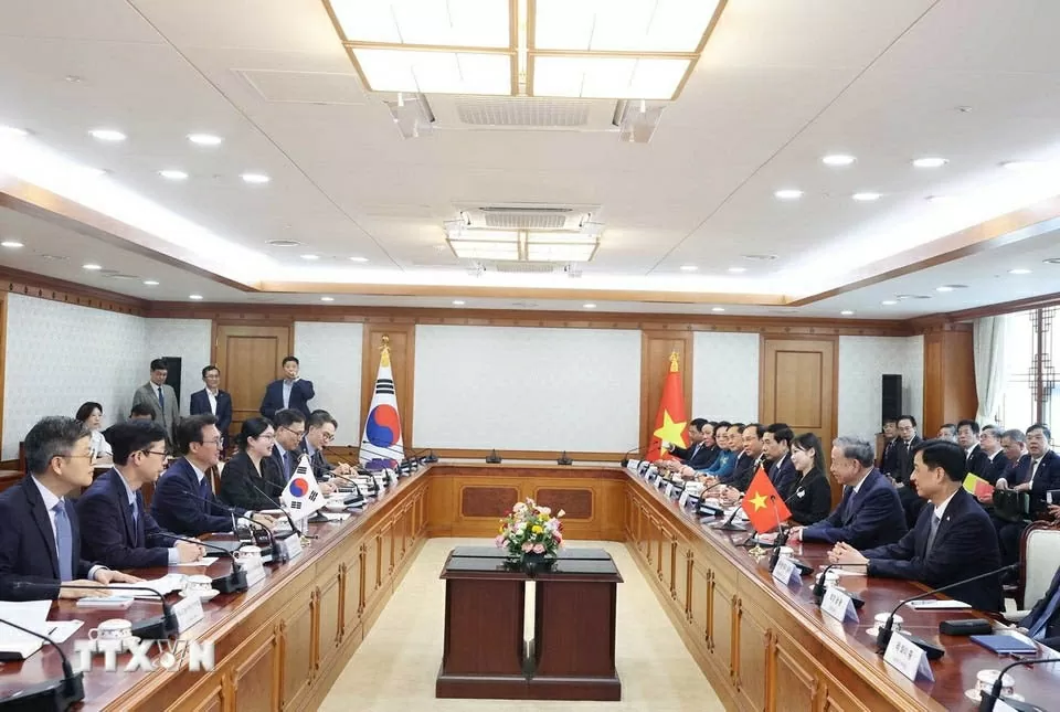 Tổng Bí thư Tô Lâm hội kiến Thủ tướng Hàn Quốc Kim Min Seok Tổng Bí thư Tô Lâm hội kiến Thủ tướng Hàn Quốc Kim Min Seok