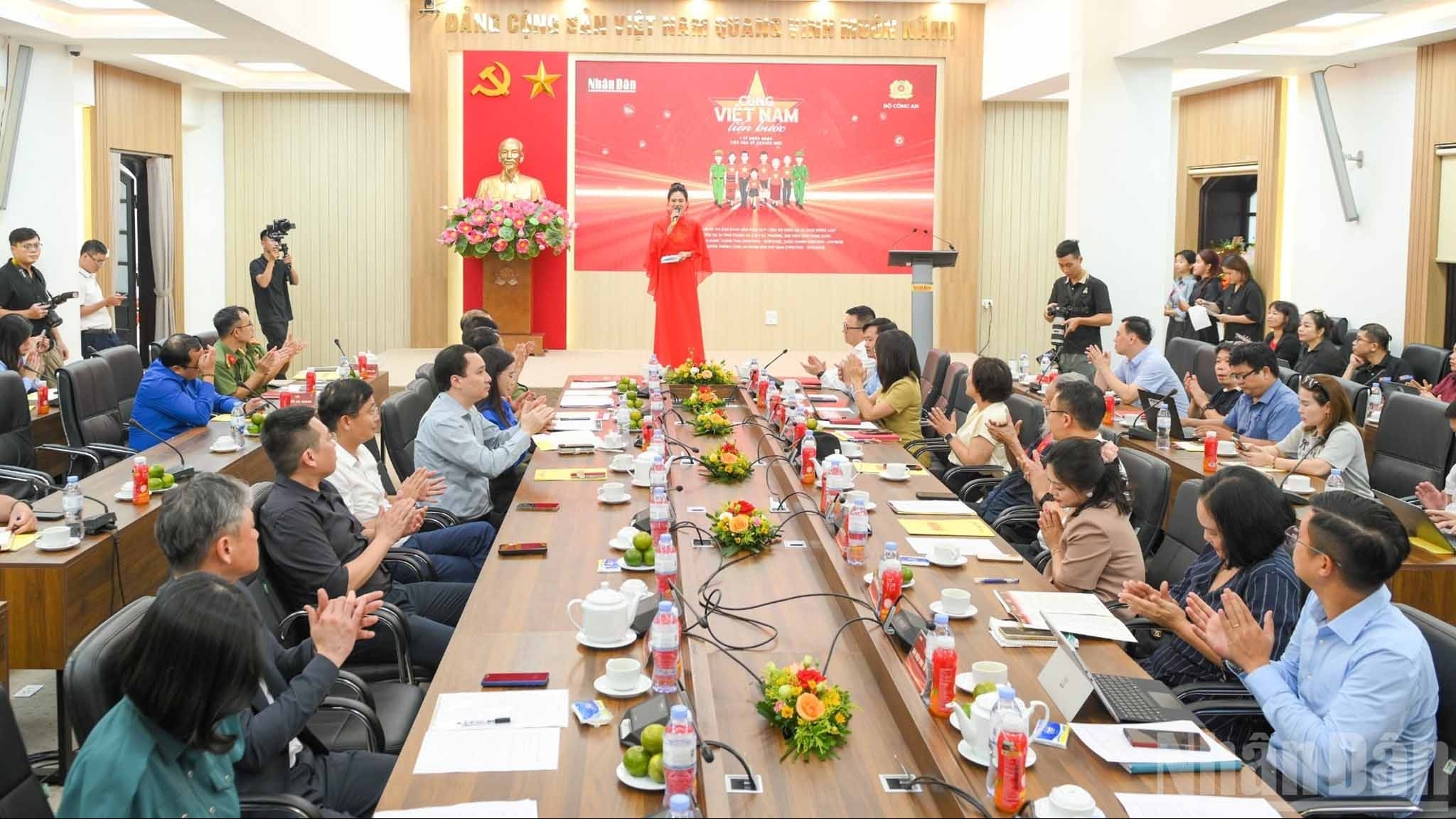 ‘Cùng Việt Nam tiến bước’ - Lan tỏa những giá trị chưa từng có tiền lệ