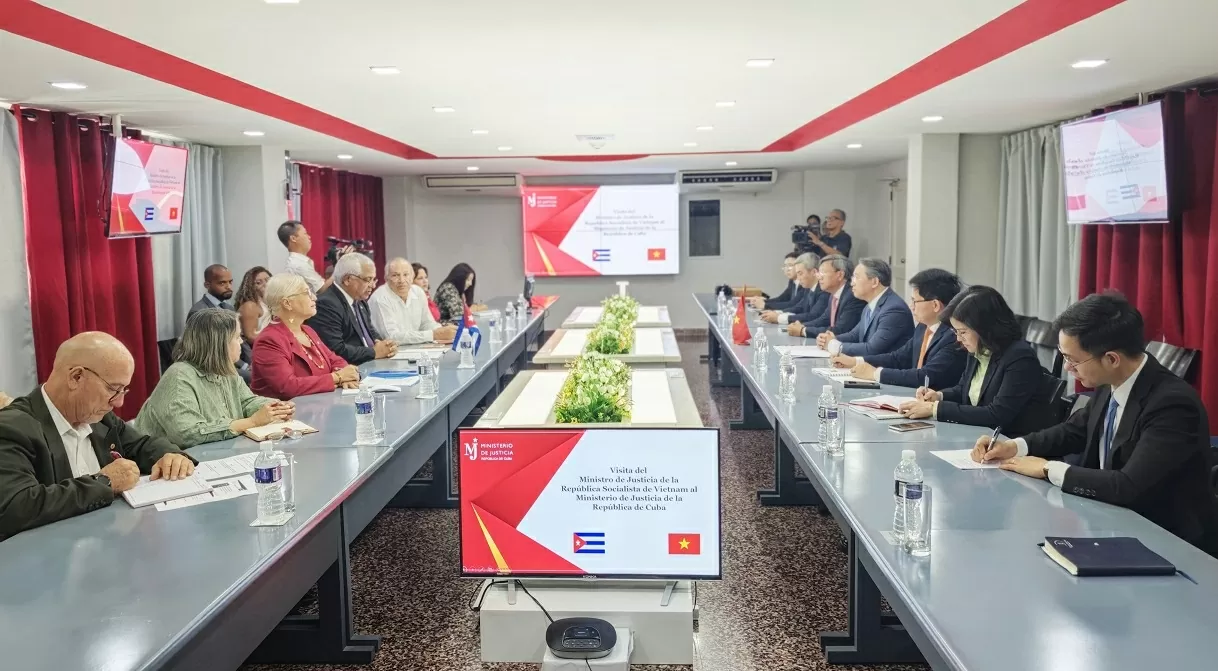 Việt Nam và Cuba ký kết dự án hỗ trợ pháp lý lịch sử, củng cố tình hữu nghị bền chặt Việt Nam và Cuba ký kết dự án hỗ trợ pháp lý lịch sử, củng cố tình hữu nghị bền chặt
