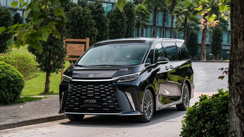 Cập nhật bảng giá xe hãng Lexus mới nhất tháng 8/2025