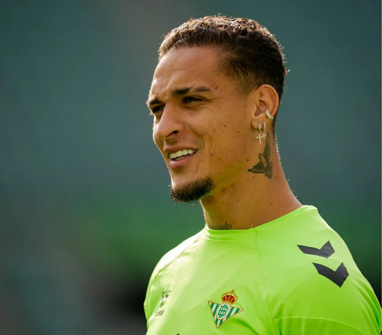 Man Utd ra tối hậu thư cho Antony