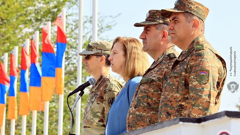 Ngày càng rời xa Nga, Armenia tập trận chung với Mỹ