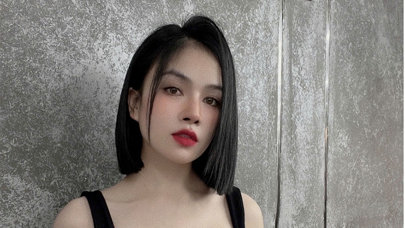 Hành trình thay đổi từ tự ti về ngoại hình đến hình mẫu truyền cảm hứng của TikToker Hoàng Hằng