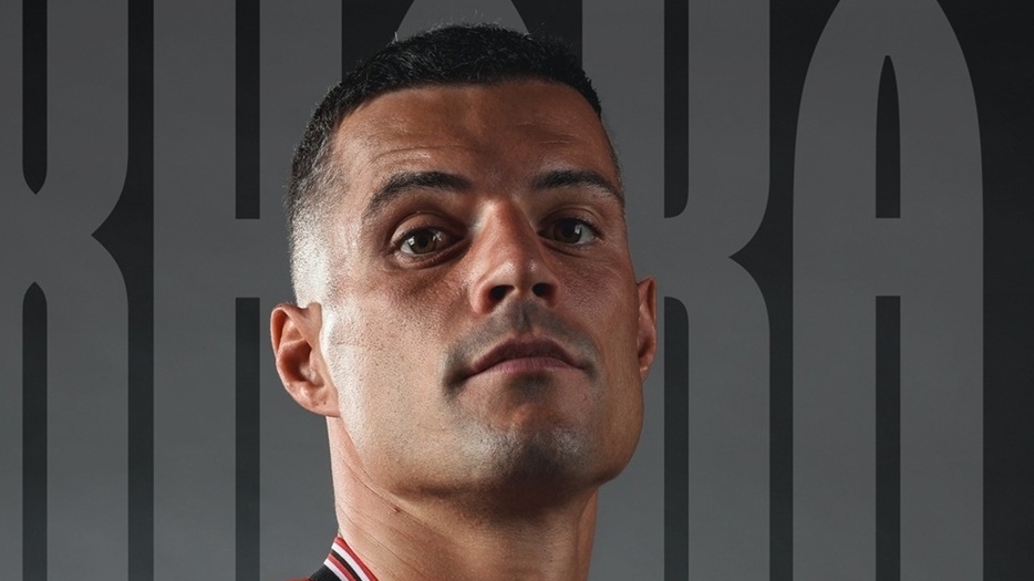 Sao Ngoại hạng Anh Granit Xhaka được trao băng thủ quân chỉ sau 2 tuần gia nhập