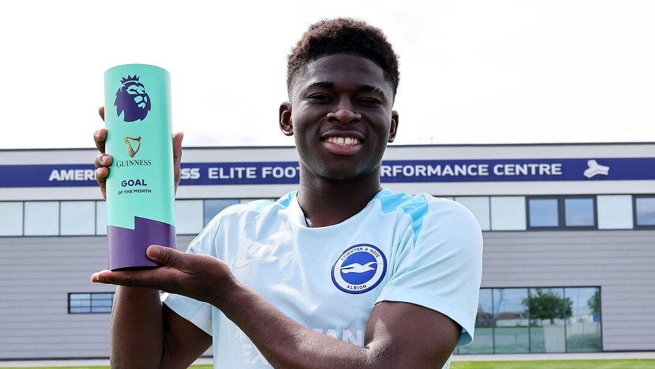 Man Utd có thể phải phá kỷ lục vì Carlos Baleba