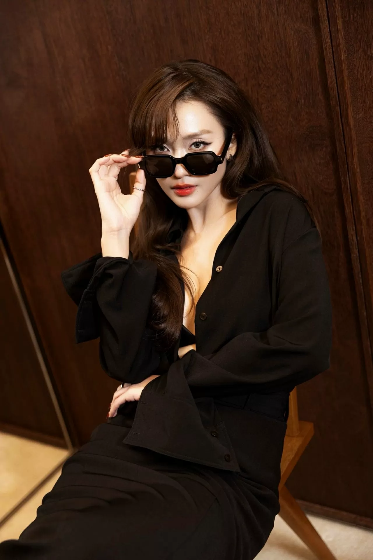 Diễn viên Khả Ngân đăng ảnh cực ngầu