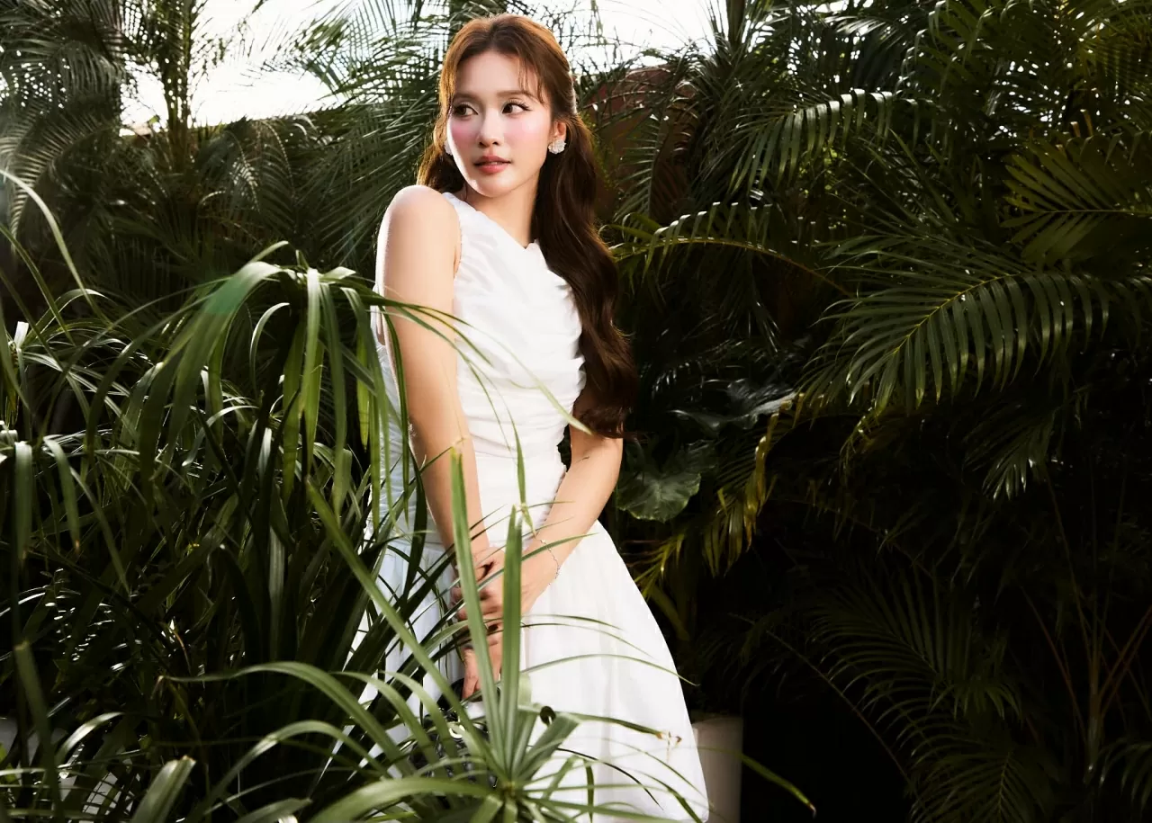 Diễn viên Khả Ngân đăng ảnh cực ngầu