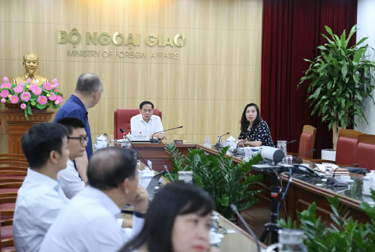 Toàn cảnh cuộc họp. (Ảnh: Thành Long) Toàn cảnh cuộc họp. (Ảnh: Thành Long)