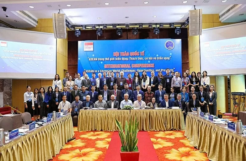 Quỹ Hòa bình và Phát triển Việt Nam: Nỗ lực góp phần xây dựng sự nghiệp hòa bình của Việt Nam trong kỷ nguyên mới Quỹ Hòa bình và Phát triển Việt Nam: Nỗ lực góp phần xây dựng sự nghiệp hòa bình của Việt Nam trong kỷ nguyên mới