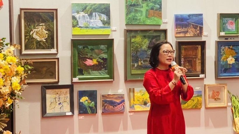 Lan tỏa tình yêu quê hương, đất nước qua Triển lãm 'Nước non ngàn dặm'