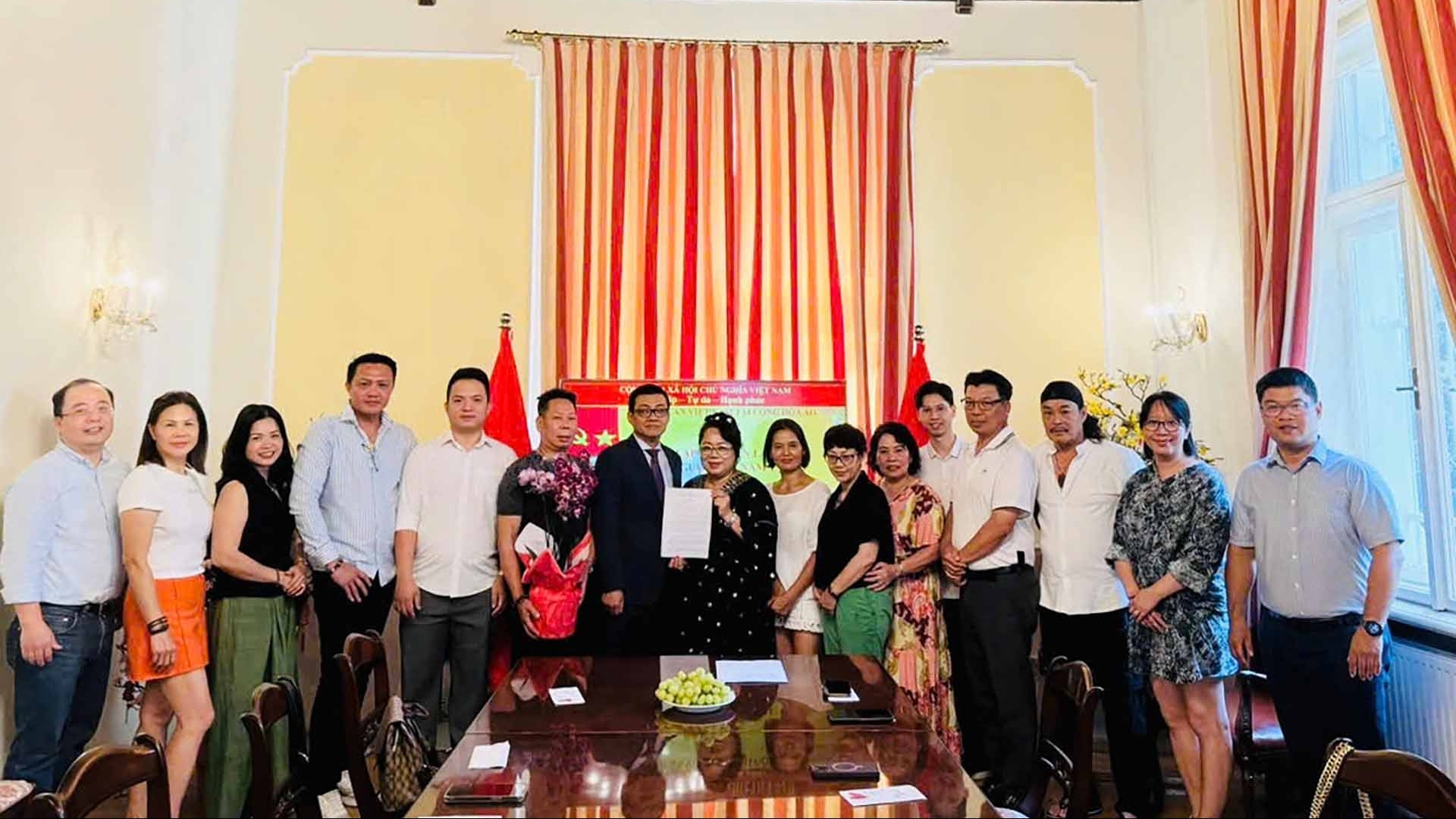 Ra mắt Ban liên lạc cộng đồng người Việt Nam tại Cộng hòa Áo