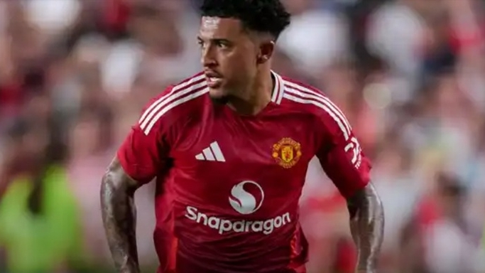 Từ chối đến Roma, Sancho tiếp tục làm khó Man Utd