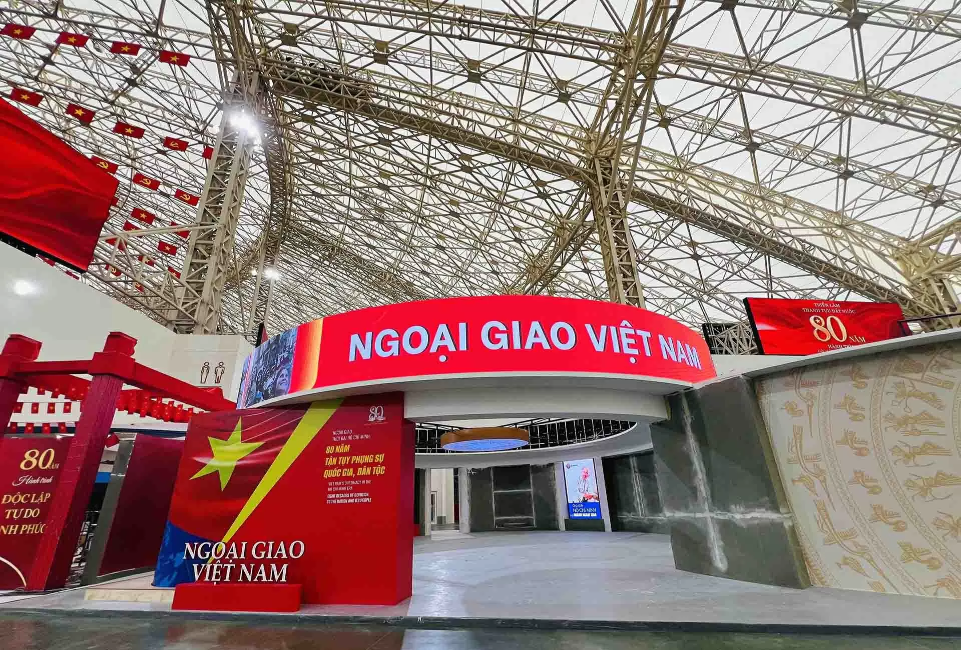 Triển lãm thành tựu Đất nước: Bổ sung khu trưng bày máy móc, thiết bị đặc sắc