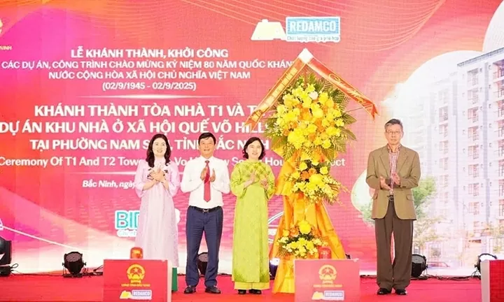 Lãnh đạo tỉnh Bắc Ninh dự lễ khánh thành dự án Khu nhà ở xã hội Quế Võ Hillview. Lãnh đạo tỉnh Bắc Ninh dự lễ khánh thành dự án Khu nhà ở xã hội Quế Võ Hillview.