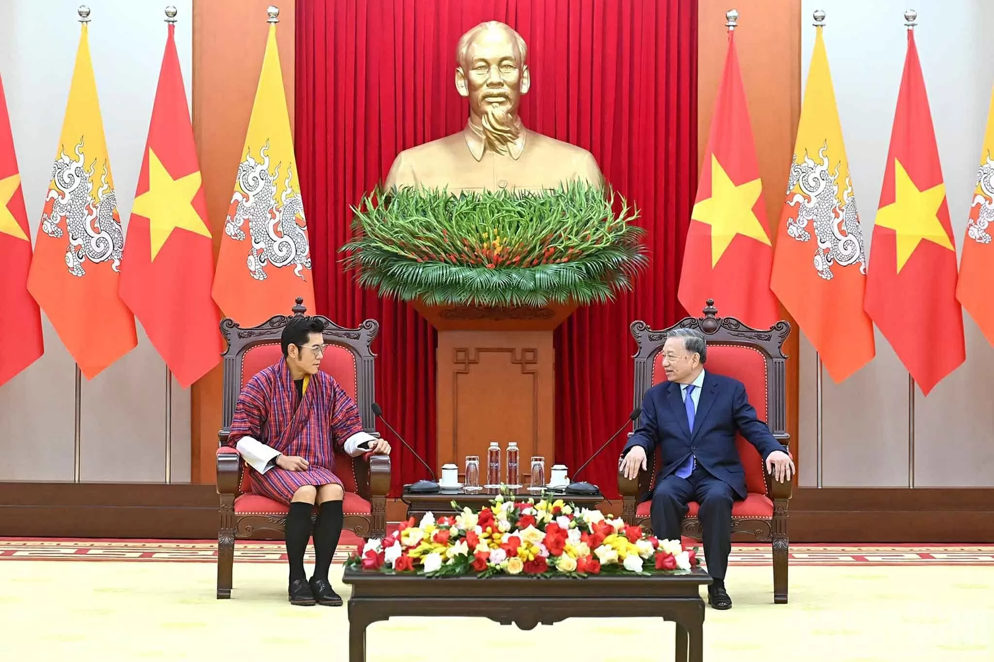 Dấu mốc quan trọng, tạo cơ hội đưa quan hệ Việt Nam-Bhutan đi vào chiều sâu, thiết thực, hiệu quả Dấu mốc quan trọng, tạo cơ hội đưa quan hệ Việt Nam-Bhutan đi vào chiều sâu, thiết thực, hiệu quả