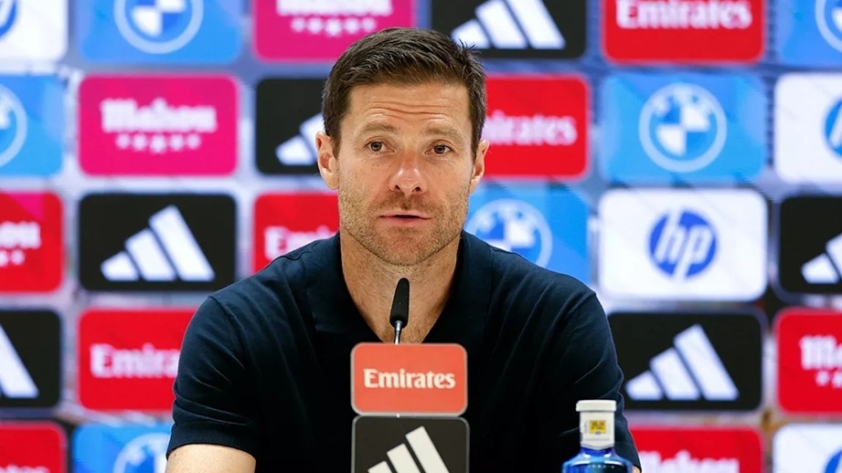 HLV Xabi Alonso lập kỷ lục trong trận ra mắt La Liga