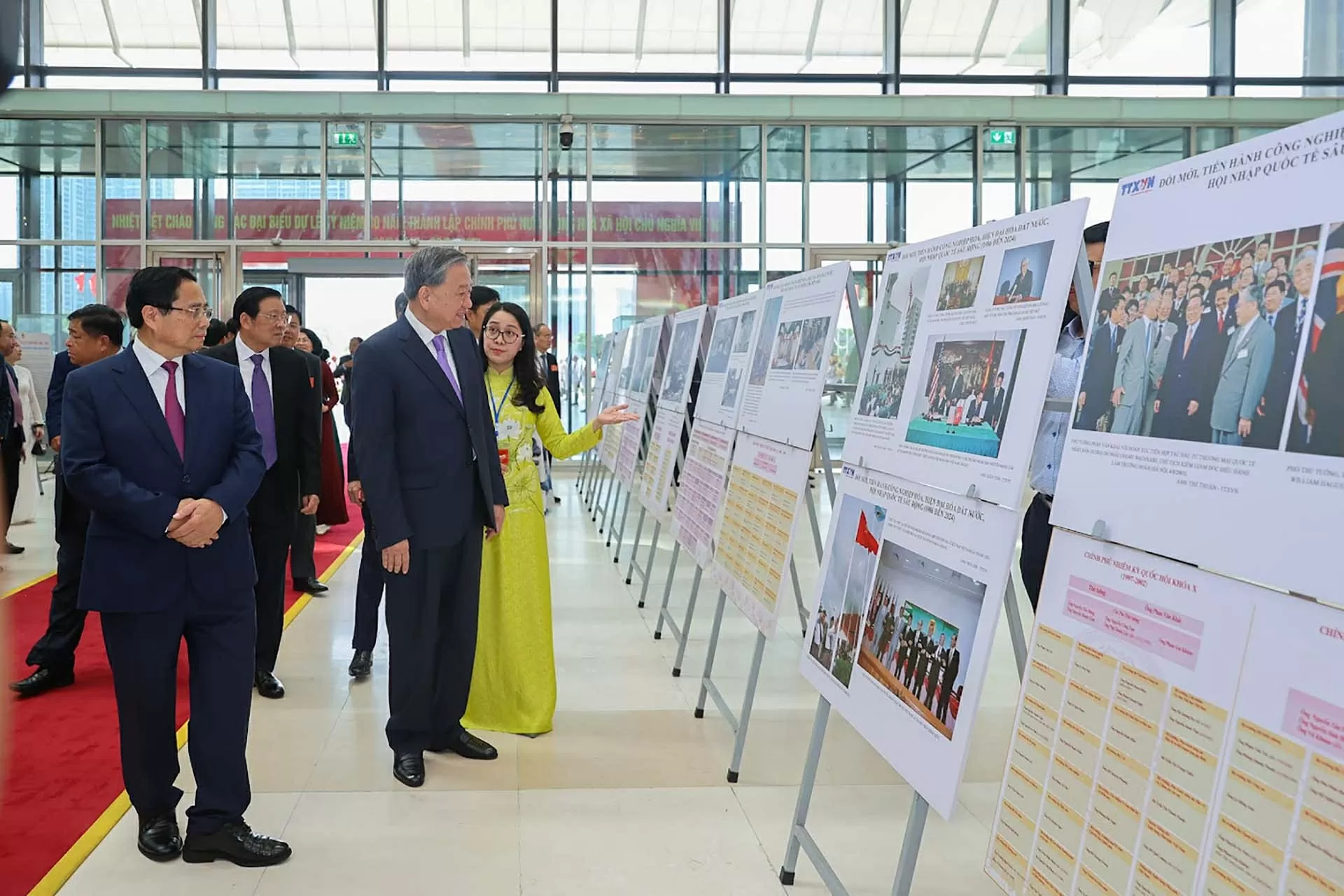 Kỷ niệm 80 năm thành lập Chính phủ nước Cộng hòa xã hội chủ nghĩa Việt Nam Kỷ niệm 80 năm thành lập Chính phủ nước Cộng hòa xã hội chủ nghĩa Việt Nam