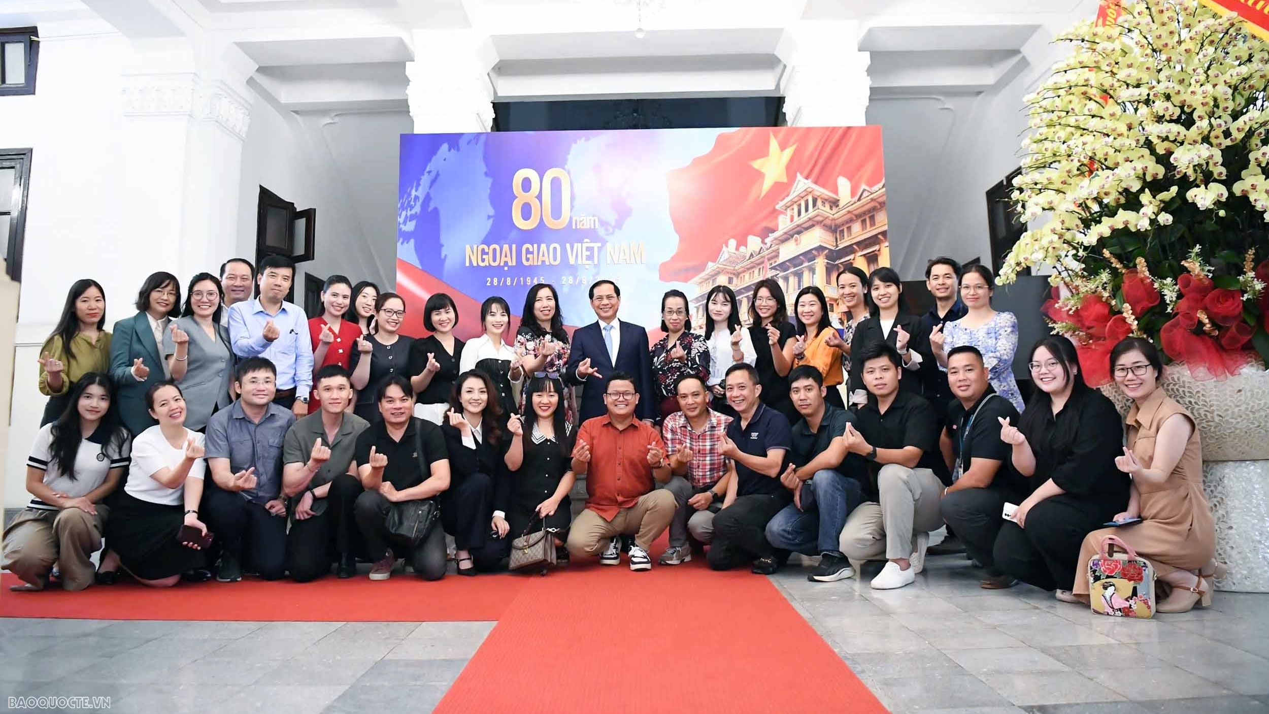 Phó Thủ tướng, Bộ trưởng Ngoại giao Bùi Thanh Sơn gặp gỡ báo chí nhân kỷ niệm 80 năm thành lập ngành Ngoại giao