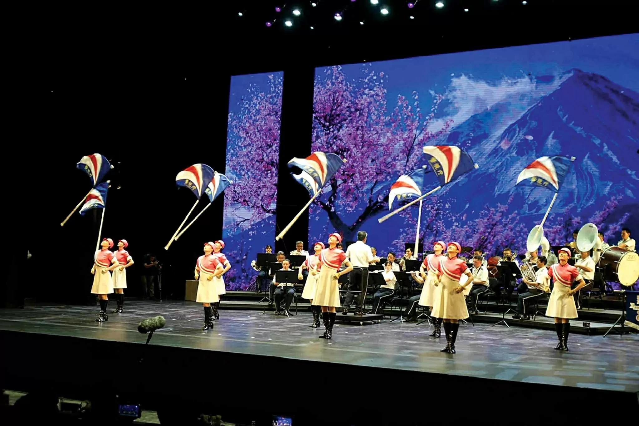 Sôi động Nhạc hội Cảnh sát thế giới tại Hà Nội Sôi động Nhạc hội Cảnh sát thế giới tại Hà Nội