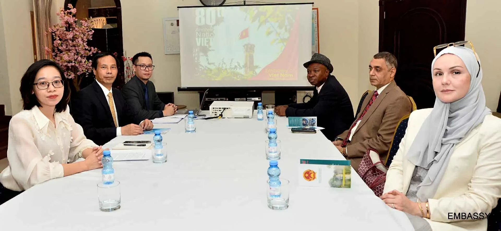 Đại sứ Việt Nam tại Qatar gặp gỡ báo chí nhân dịp kỷ niệm 80 năm Cách mạng tháng Tám và Quốc khánh 2/9
