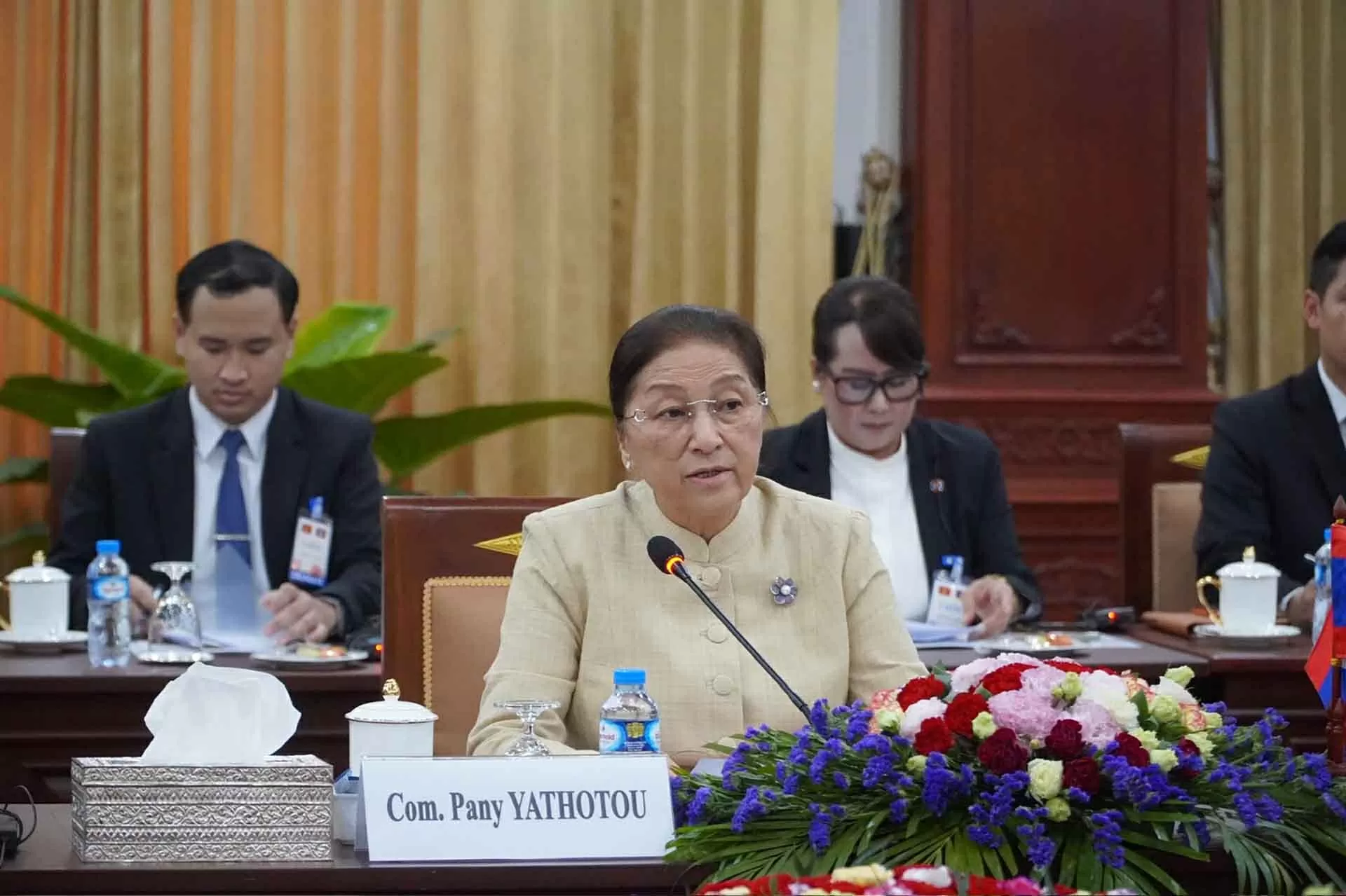 Tăng cường hơn nữa mối quan hệ đặc biệt Việt Nam-Lào Tăng cường hơn nữa mối quan hệ đặc biệt Việt Nam-Lào