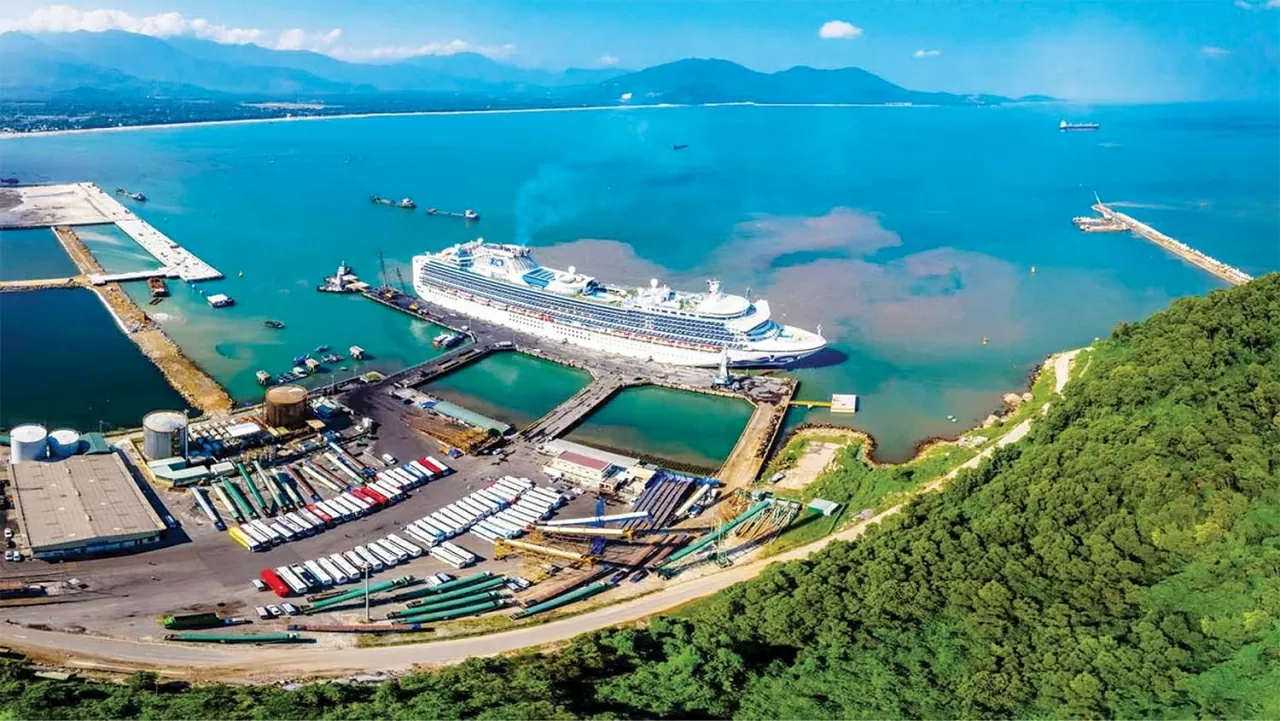 TP. Huế giàu tiềm năng để phát triển trung tâm logistics xanh của vùng TP. Huế giàu tiềm năng để phát triển trung tâm logistics xanh của vùng