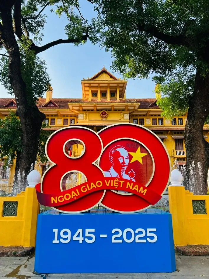 Khai mạc Khai mạc