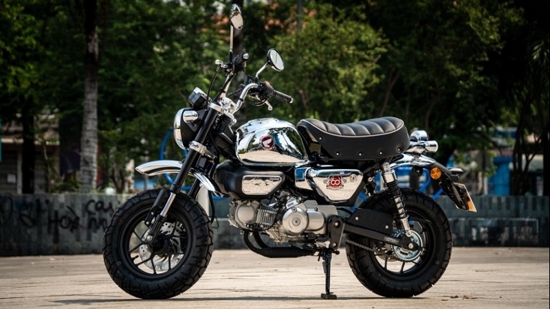 Cận cảnh ‘xe khỉ’ Honda Monkey Chrome Legacy vừa về Việt Nam