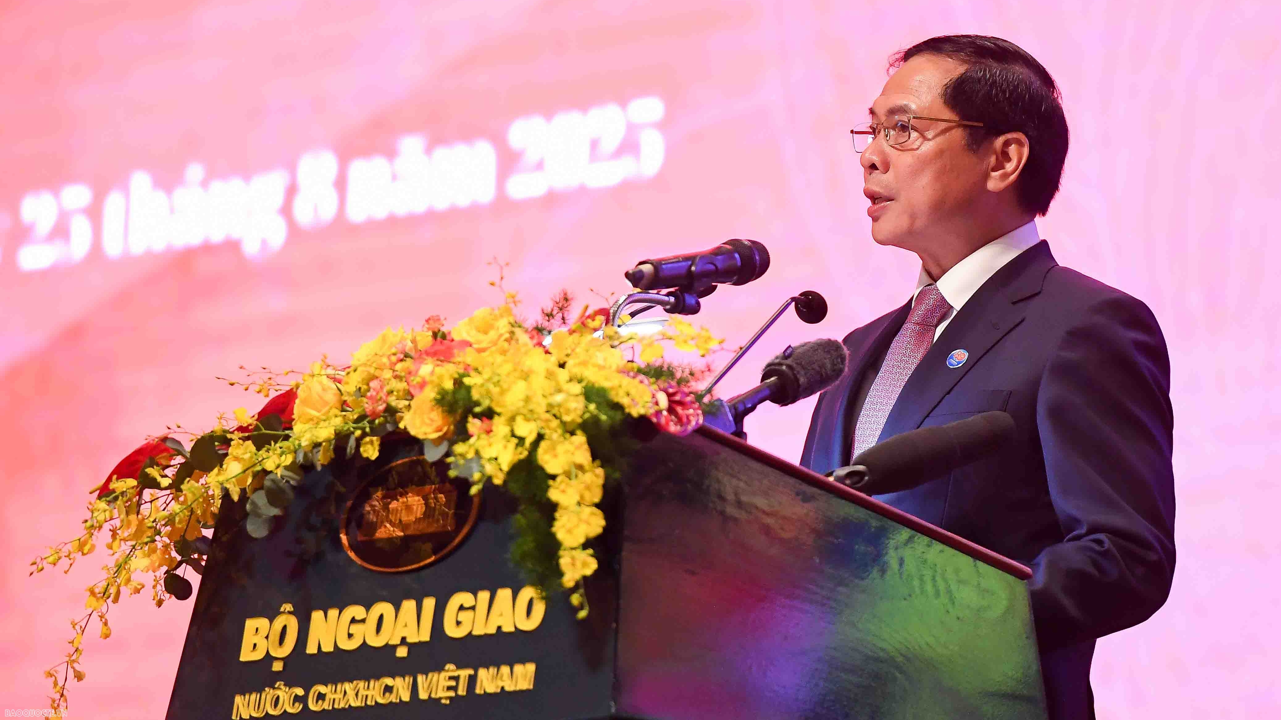 Thư chúc mừng nhân dịp kỷ niệm 80 năm thành lập ngành Ngoại giao Việt Nam của Phó Thủ tướng, Bộ trưởng Ngoại giao Bùi Thanh Sơn