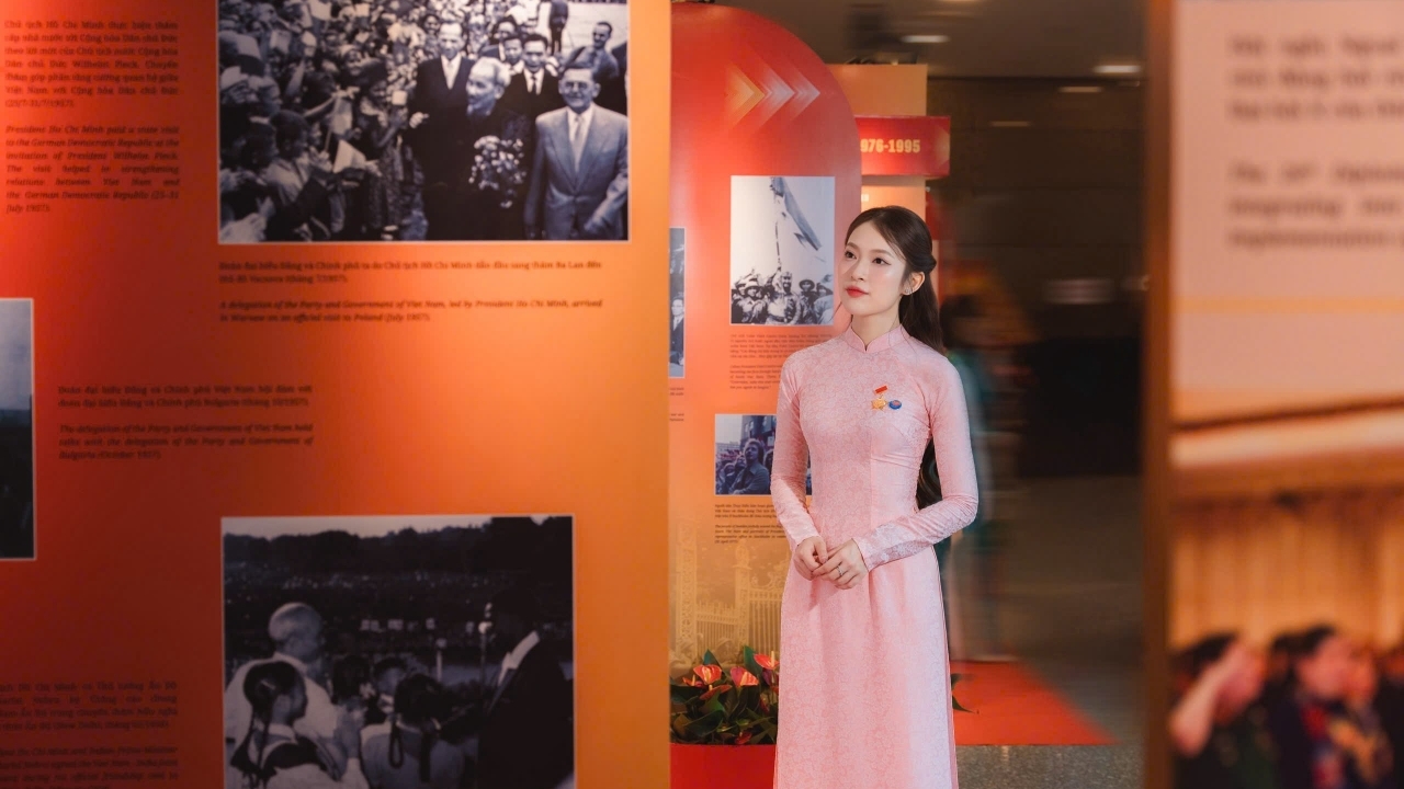 MC Khánh Vy: Vinh dự góp phần lan tỏa hệ giá trị Việt