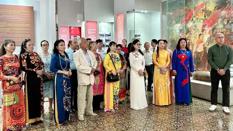 Thành phố Hồ Chí Minh họp mặt kiều bào nhân kỷ niệm 80 năm Quốc khánh Việt Nam