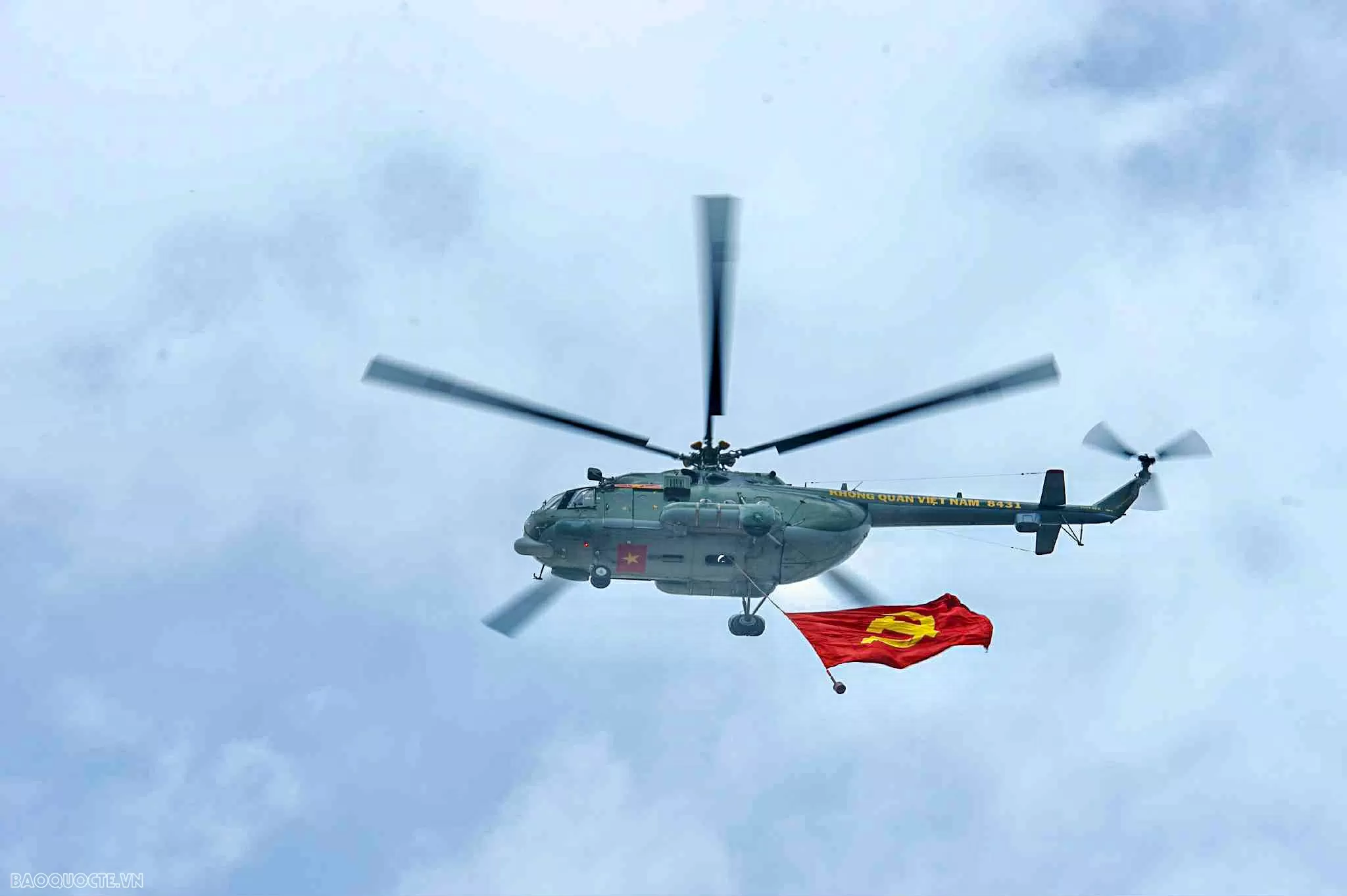 Tiêm kích, chiến đấu cơ nhào lộn giữa Ba Đình Tiêm kích, chiến đấu cơ nhào lộn giữa Ba Đình