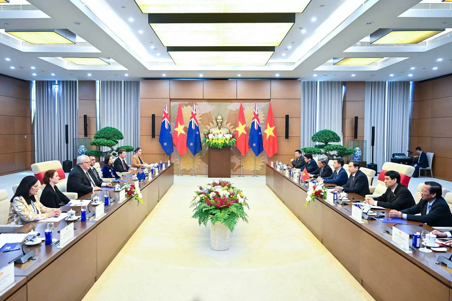 Chủ tịch Quốc hội Trần Thanh Mẫn hội đàm với Chủ tịch Quốc hội New Zealand