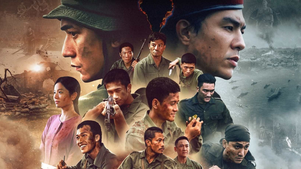 Chạm đến mọi trái tim, người trẻ vỡ òa cảm xúc sau khi xem 'Mưa đỏ'