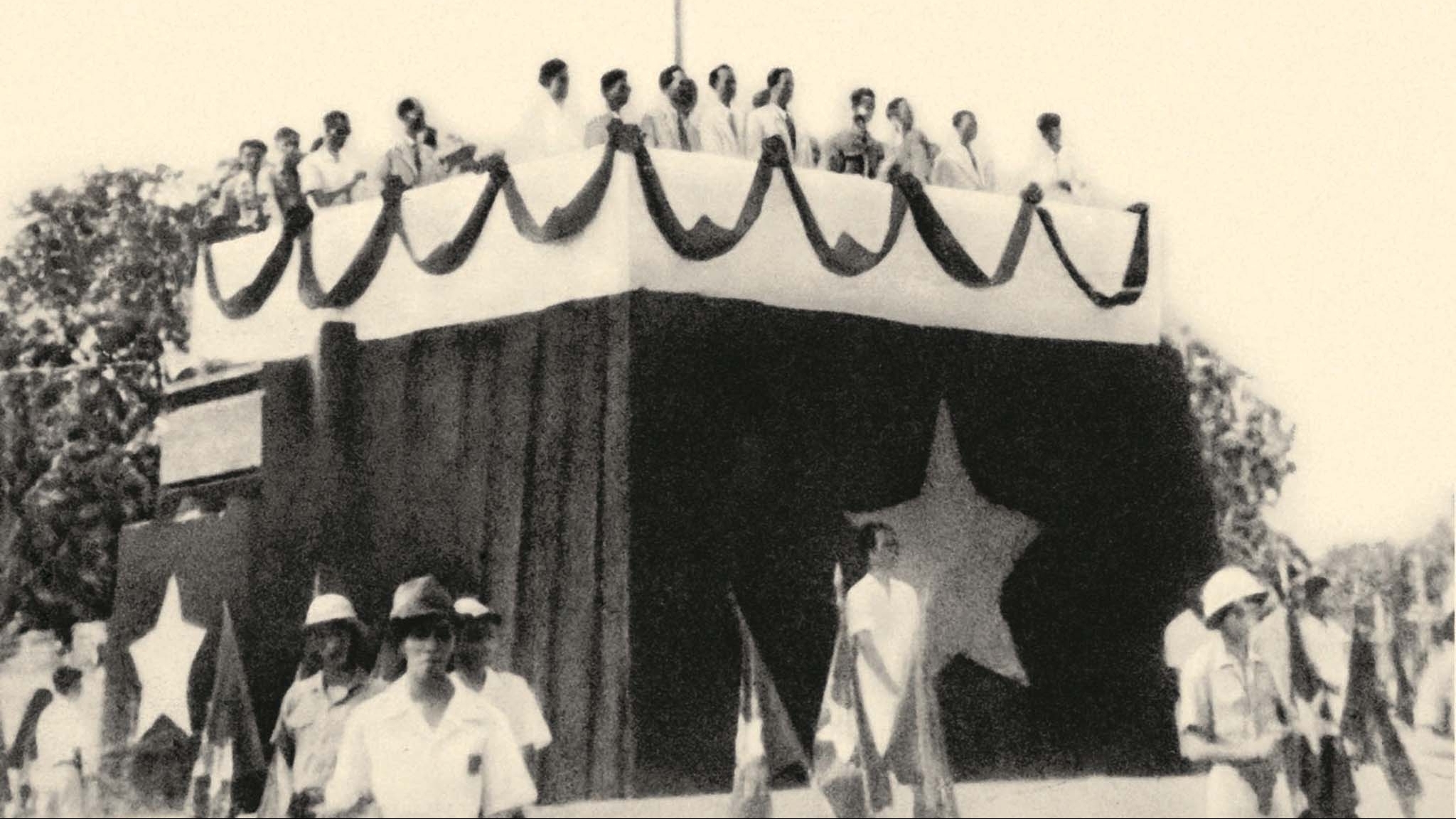 Bản Tuyên ngôn của lòng dân hợp quy luật phát triển