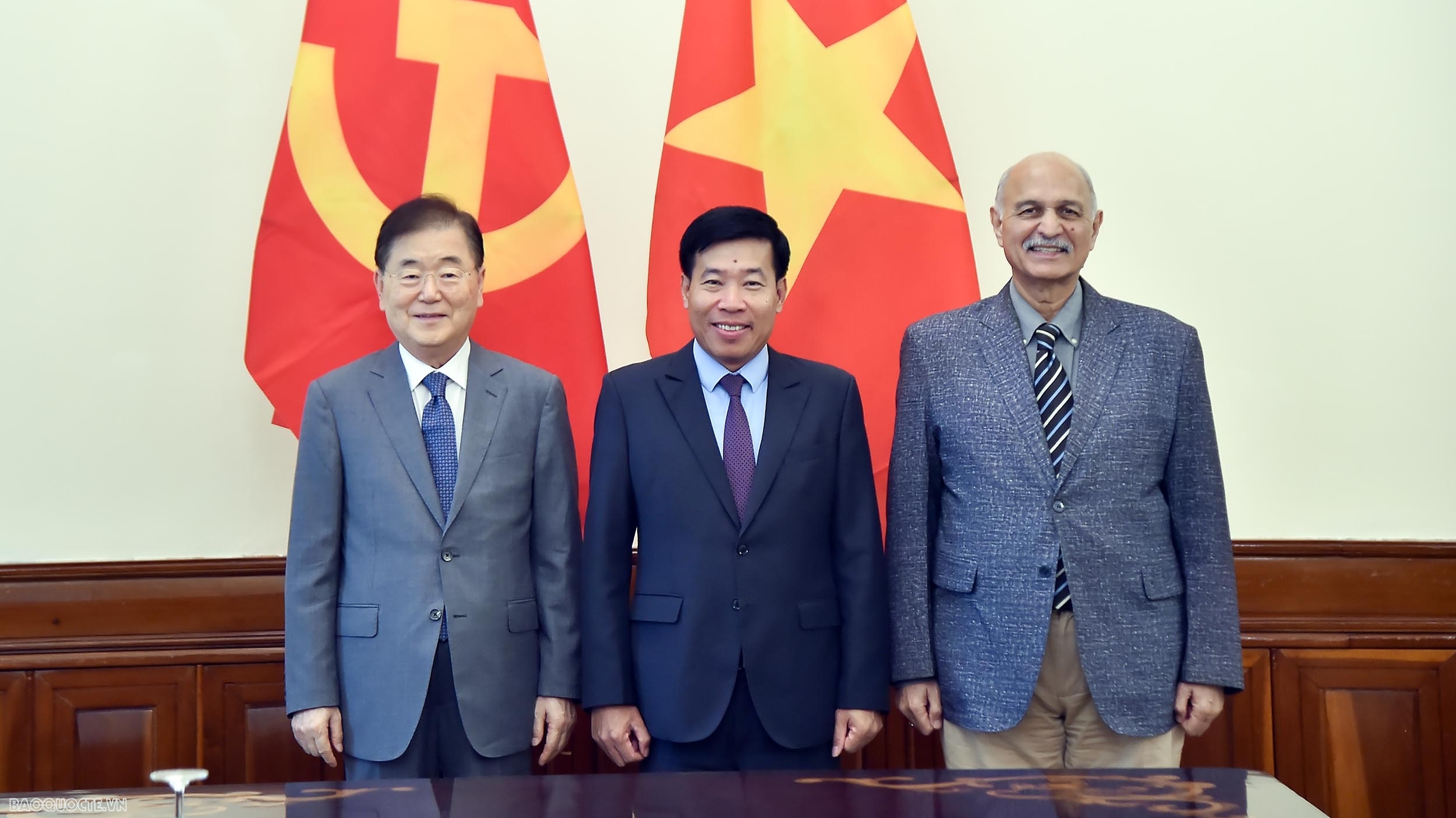 Thứ trưởng Nguyễn Mạnh Cường tiếp Ban Lãnh đạo Hội nghị quốc tế các đảng chính trị châu Á