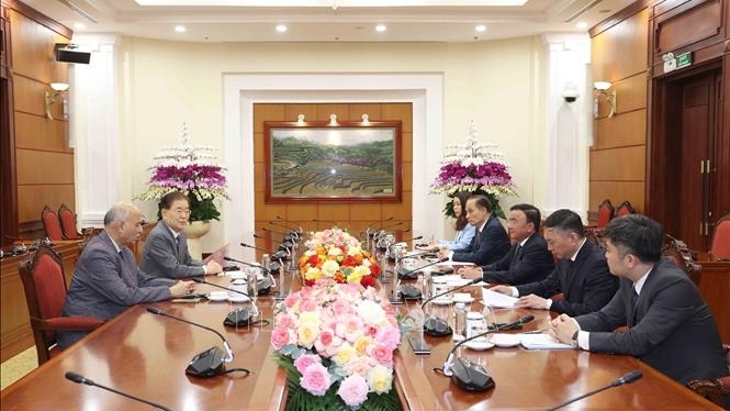 Thường trực Ban Bí thư Trần Cẩm Tú tiếp Ban Lãnh đạo Hội nghị quốc tế các đảng chính trị châu Á