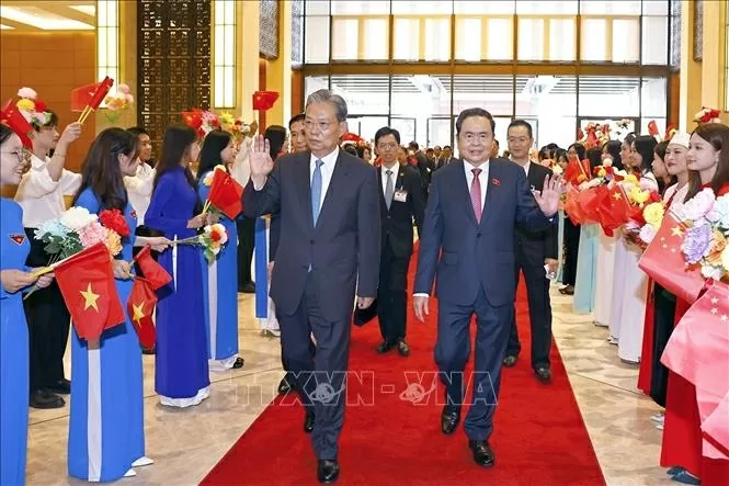 Chủ tịch Quốc hội Trần Thanh Mẫn hội đàm với Ủy viên trưởng Nhân đại toàn quốc Trung Quốc Triệu Lạc Tế