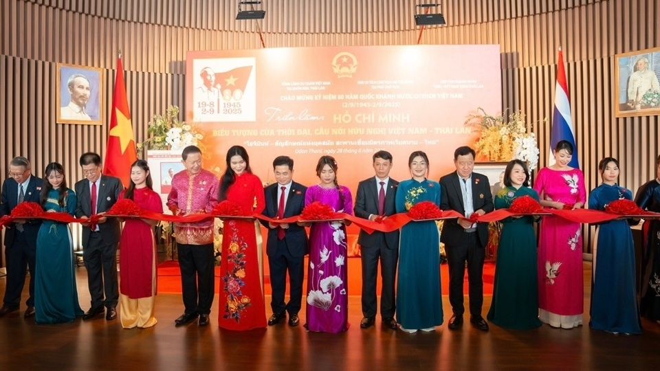 Chuỗi hoạt động chào mừng 80 năm Quốc khánh tại Udon Thani (Thái Lan)