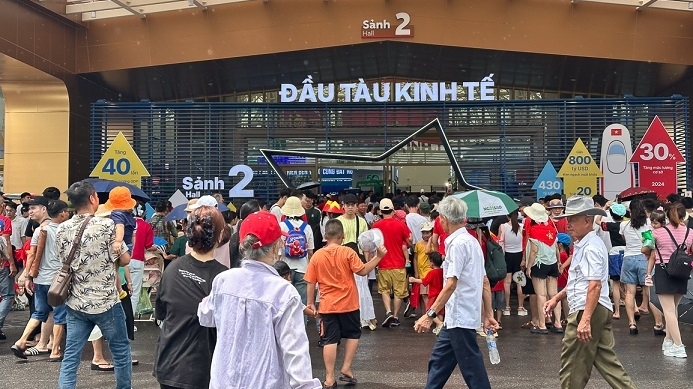 Triển lãm thành tựu đất nước lập kỷ lục sau ba ngày mở cửa