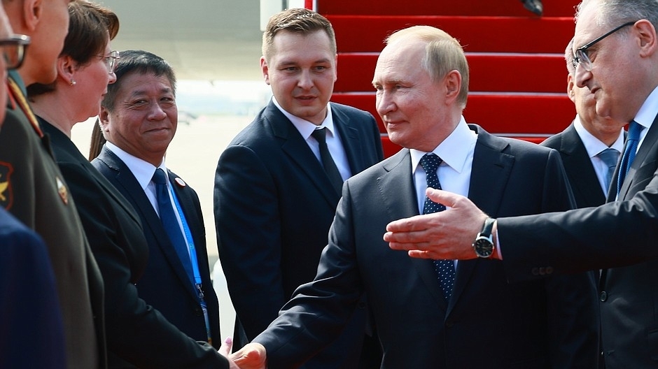 Nga hoan nghênh thỏa thuận Alaska mở lối hòa bình Ukraine, cáo buộc phương Tây gây khủng hoảng