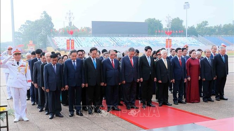 Lãnh đạo Đảng, Nhà nước vào Lăng viếng Chủ tịch Hồ Chí Minh dịp 80 năm Quốc khánh