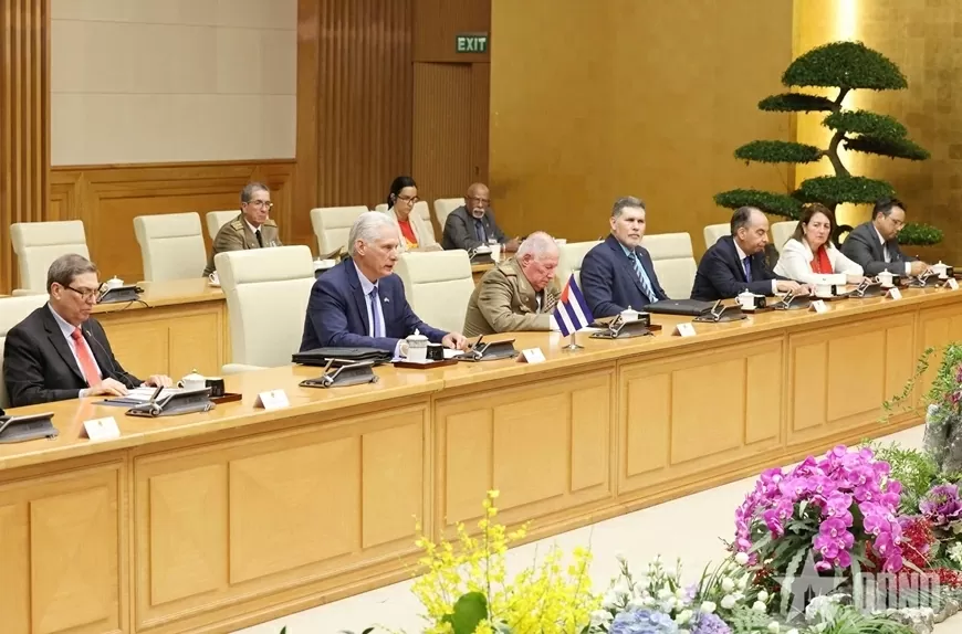 Thủ tướng Chính phủ: Việt Nam sẽ tiếp tục triển khai các biện pháp nhằm hỗ trợ Cuba một cách thiết thực Thủ tướng Chính phủ: Việt Nam sẽ tiếp tục triển khai các biện pháp nhằm hỗ trợ Cuba một cách thiết thực