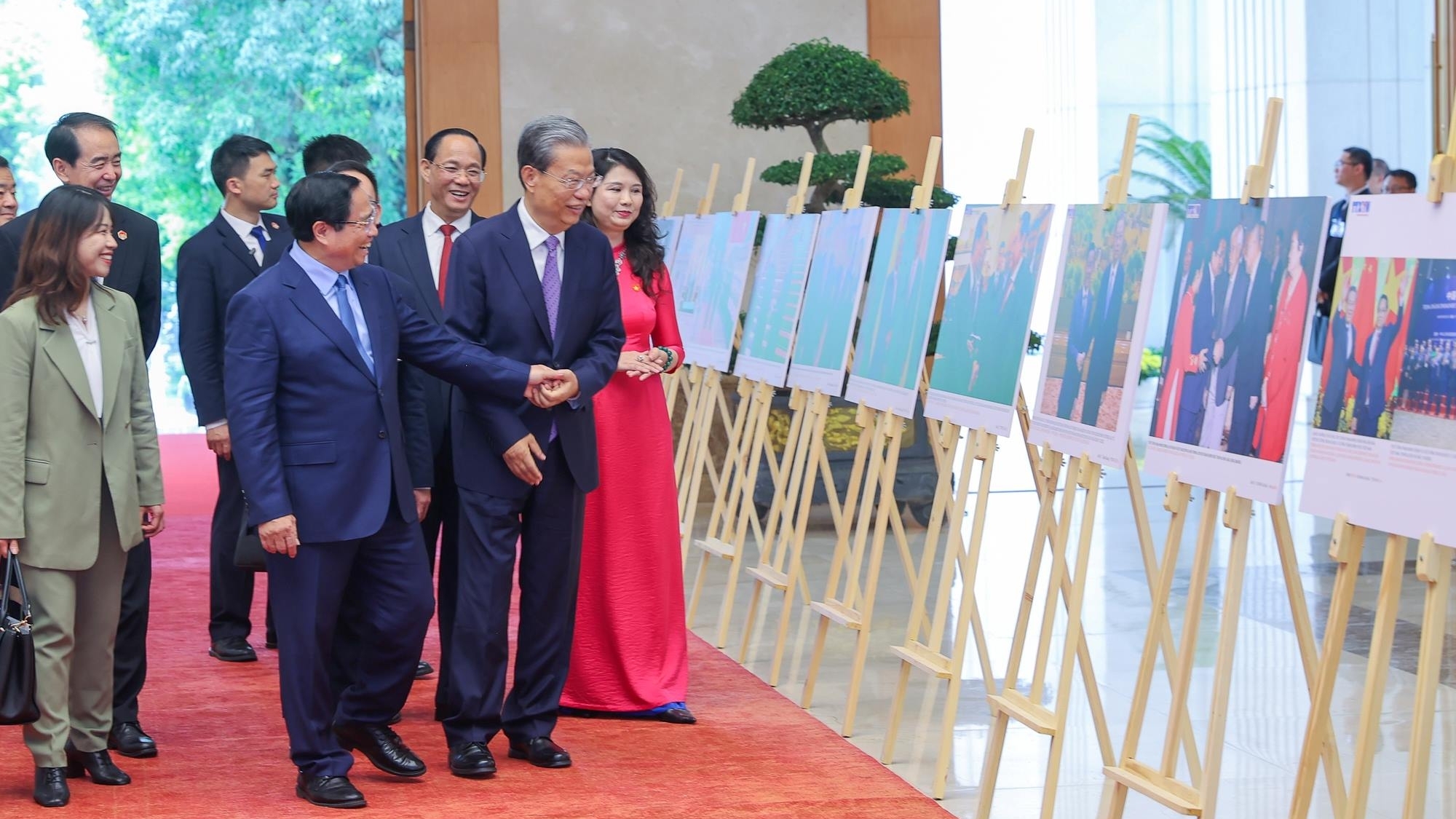 Thủ tướng Phạm Minh Chính: Đưa hợp tác khoa học công nghệ và giáo dục trở thành điểm sáng mới trong hợp tác Việt Nam-Trung Quốc