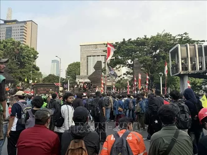 Indonesia nỗ lực xoa dịu căng thẳng xã hội Indonesia nỗ lực xoa dịu căng thẳng xã hội