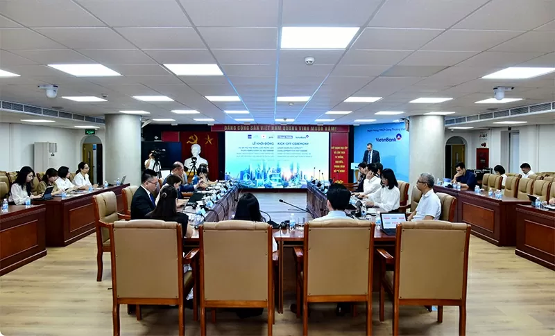 VietinBank khởi động hoạt động hỗ trợ kỹ thuật thuộc cấu phần 'Nâng cao năng lực Ngân hàng xanh': Bước tiến quan trọng hướng tới phát triển bền vững VietinBank khởi động hoạt động hỗ trợ kỹ thuật thuộc cấu phần 'Nâng cao năng lực Ngân hàng xanh': Bước tiến quan trọng hướng tới phát triển bền vững