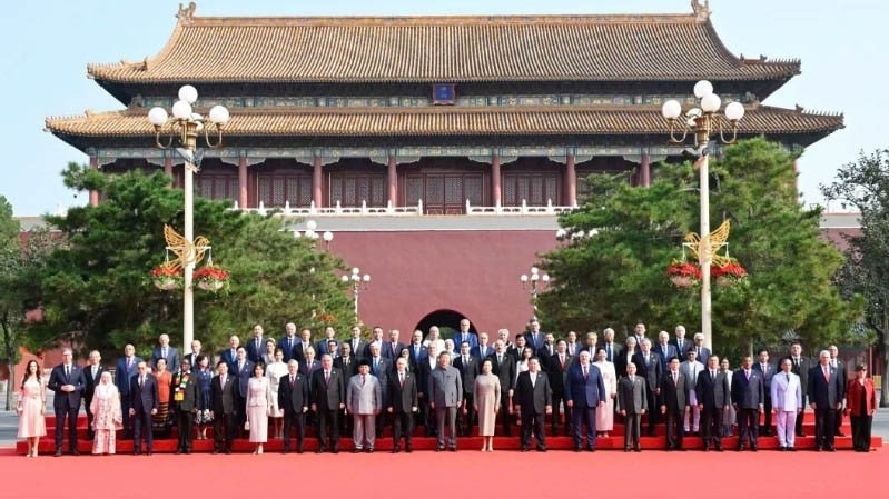 Chủ tịch nước Lương Cường gặp lãnh đạo các nước tại Lễ kỷ niệm Chiến thắng phát xít